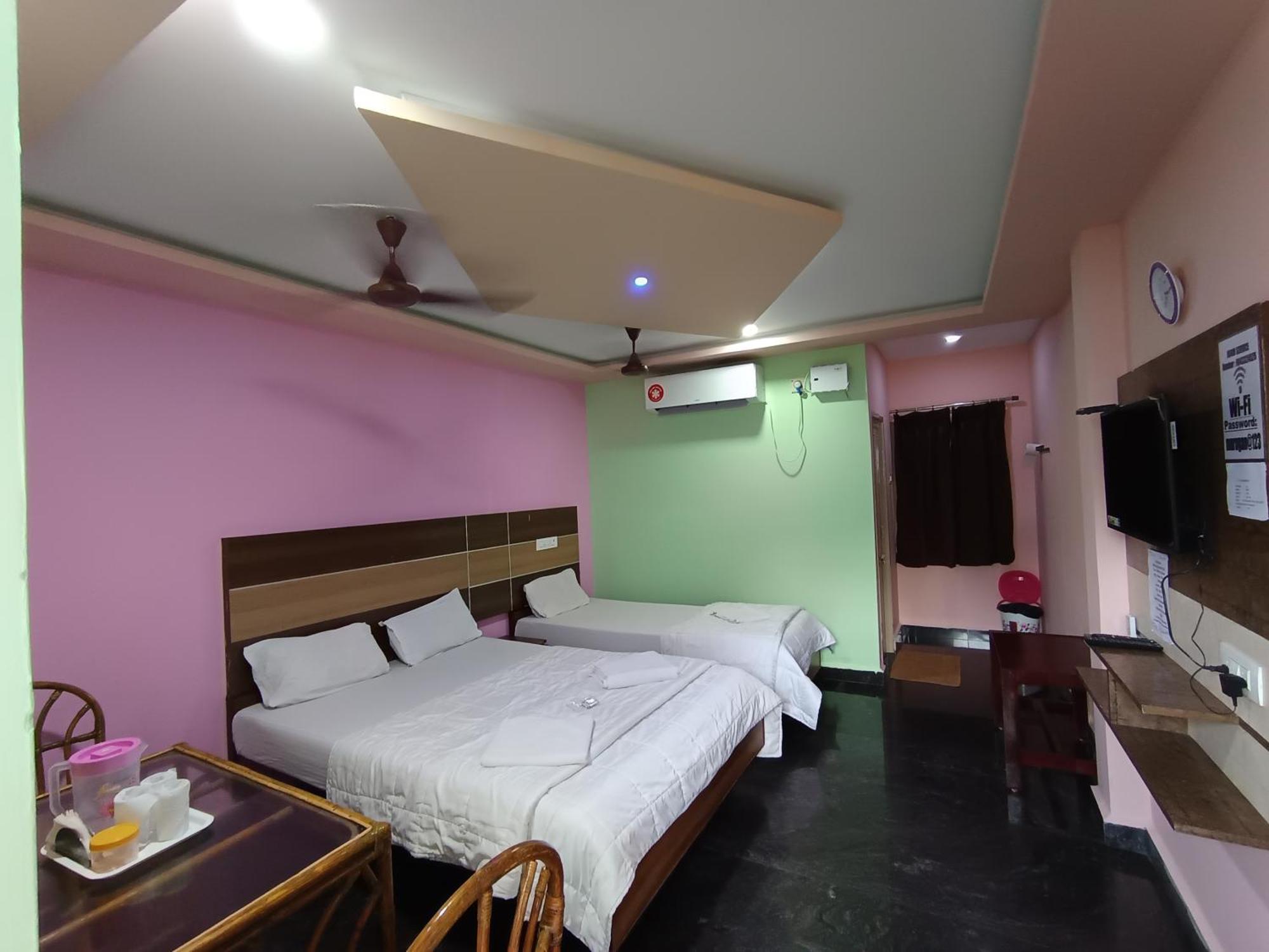 Sri Murugan Beach Paradise Hotel Mahabalipuram Exterior photo
